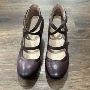 Dark purple wedge dansko